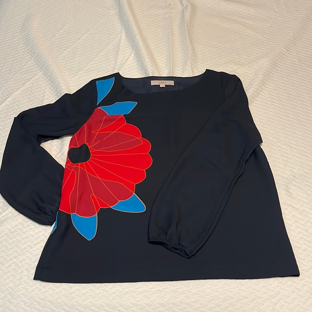Loft blouse size medium